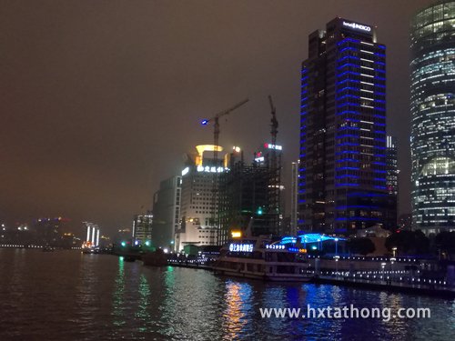 三等獎 朱輝 《夜色朦朧——上海二建上海黃浦區594地塊》_副本.jpg